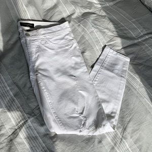 Distressed White Skinny Jeans